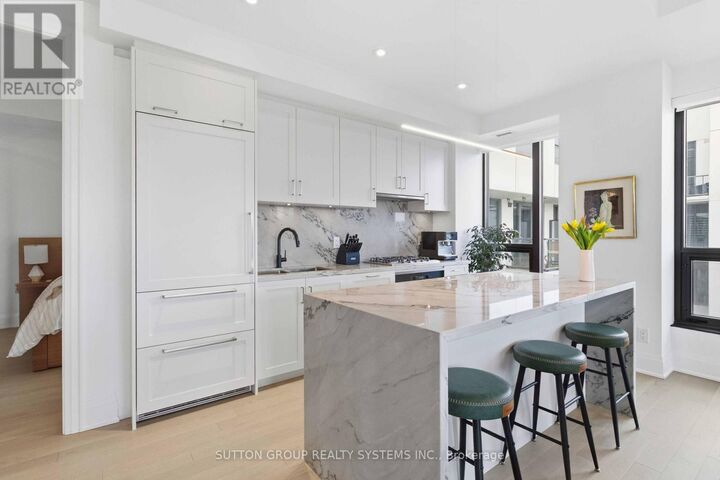 Property Photo:  280 Howland Avenue Gph26  ON M5R 0C3 
