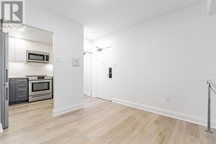 Property Photo:  191 Sherbourne Street 420  ON M5A 3X1 