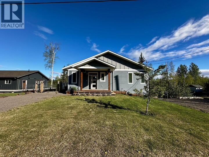 Property Photo:  1494 Chestnut Street  BC V0J 2X0 