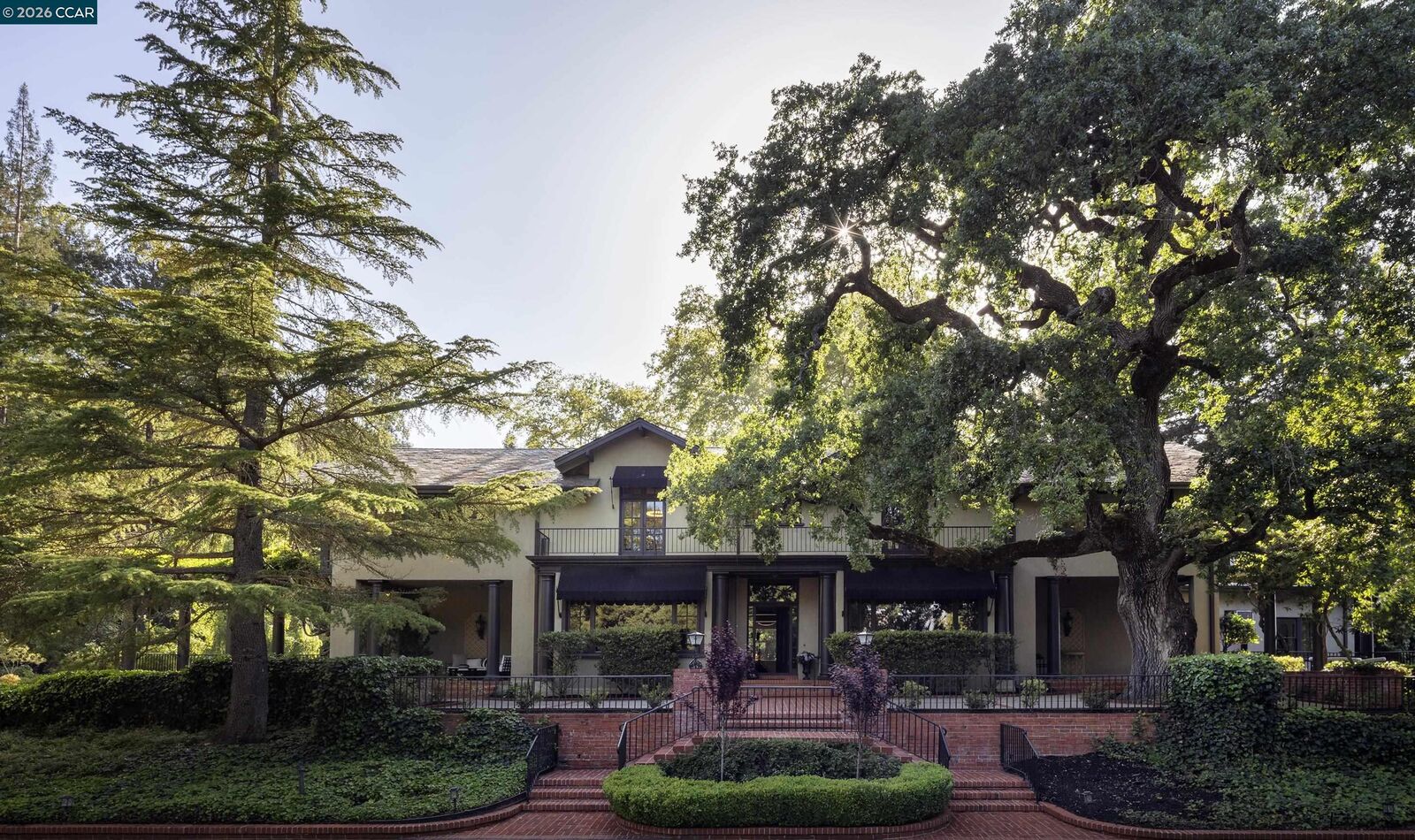 Property Photo:  300 Camille Ave  CA 94507 