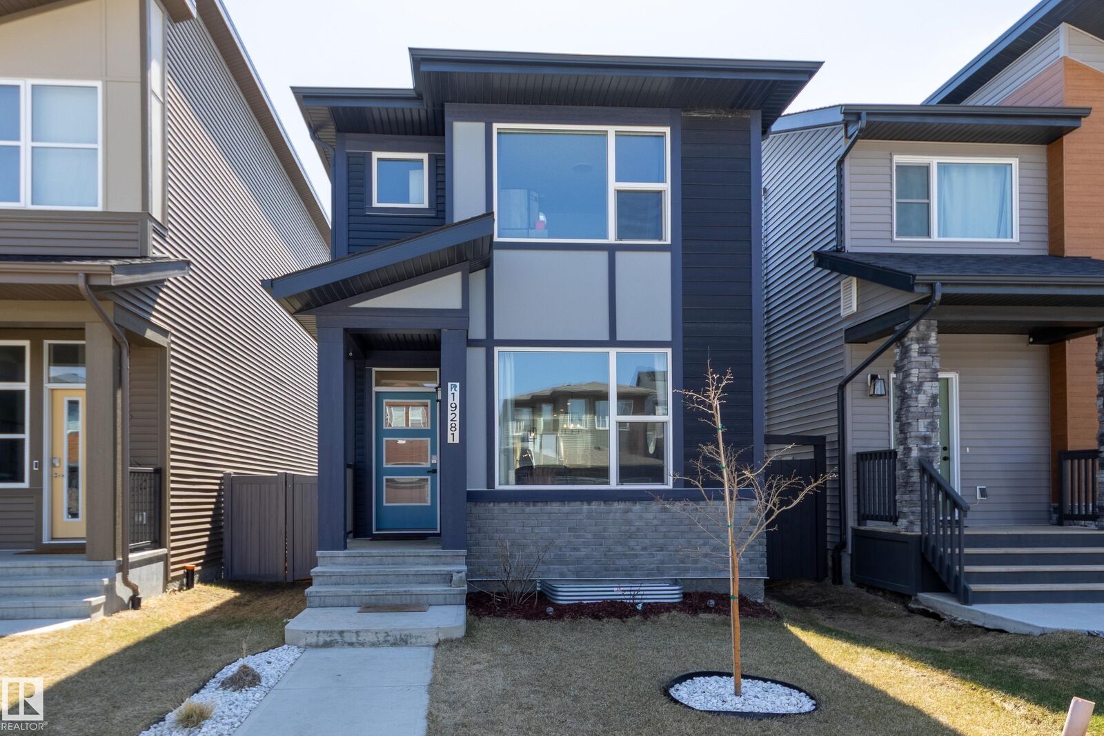 Property Photo:  19281 22A Avenue NW  AB T6M 1P8 