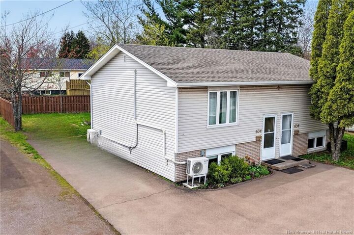 Property Photo:  634-636 Elmwood  NB E1A 2X5 
