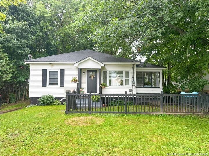 Property Photo:  116 Union Street  NB E7M 2X1 