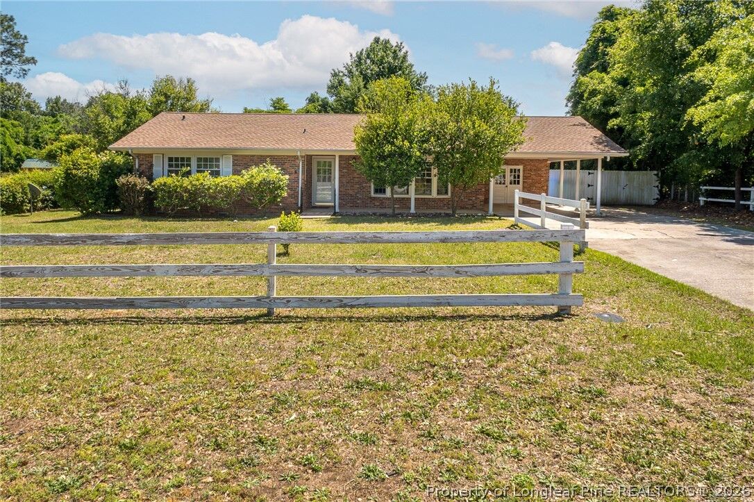 Property Photo:  504 Jamestown Avenue  NC 28303 