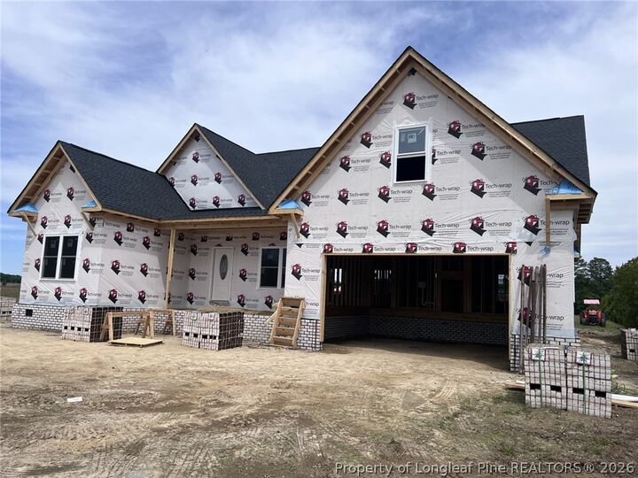 Property Photo:  1102 W Carthage Road  NC 28360 