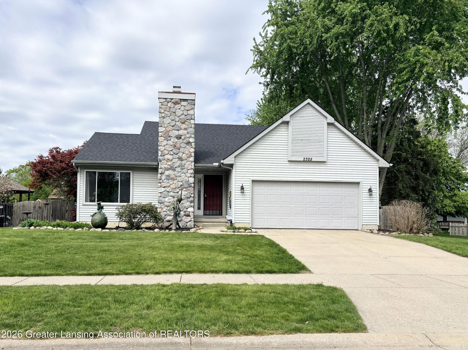 Property Photo:  2325 Bush Hill  MI 48842 