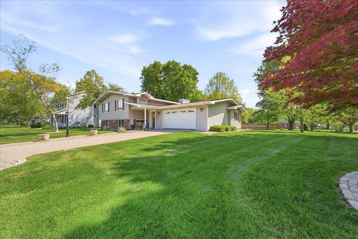 Property Photo:  4000 Lancaster Drive  IN 46383 
