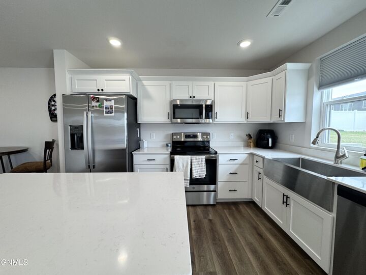 Property Photo:  4605 47th Street NW  ND 58554 
