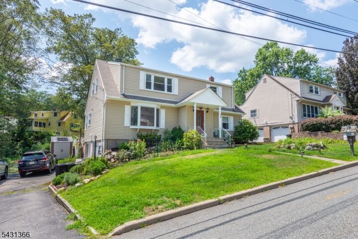 Property Photo:  75 Star Lake Rd 2  NJ 07403 