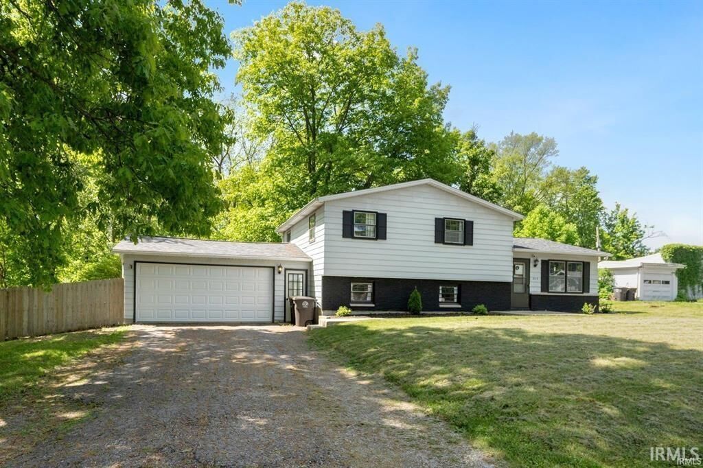 Property Photo:  2115 Graham Drive  IN 46818 