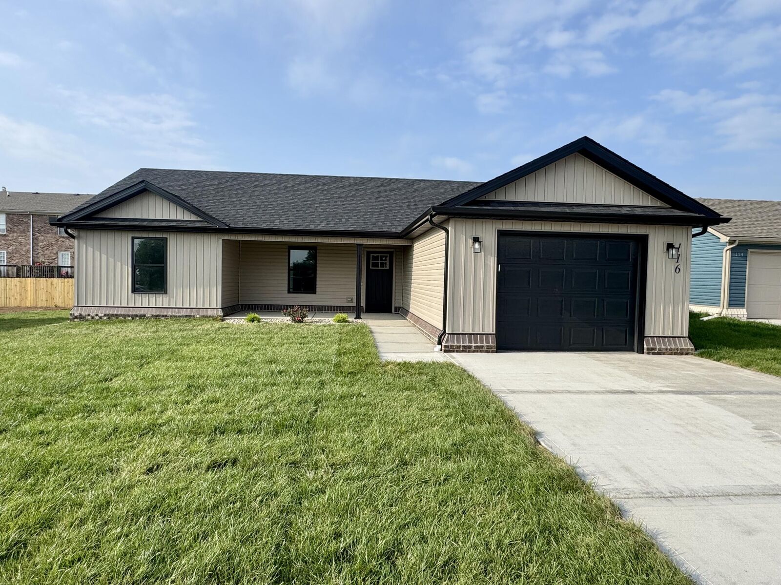 Property Photo:  116 Bow Bridge Drive  KY 40403 
