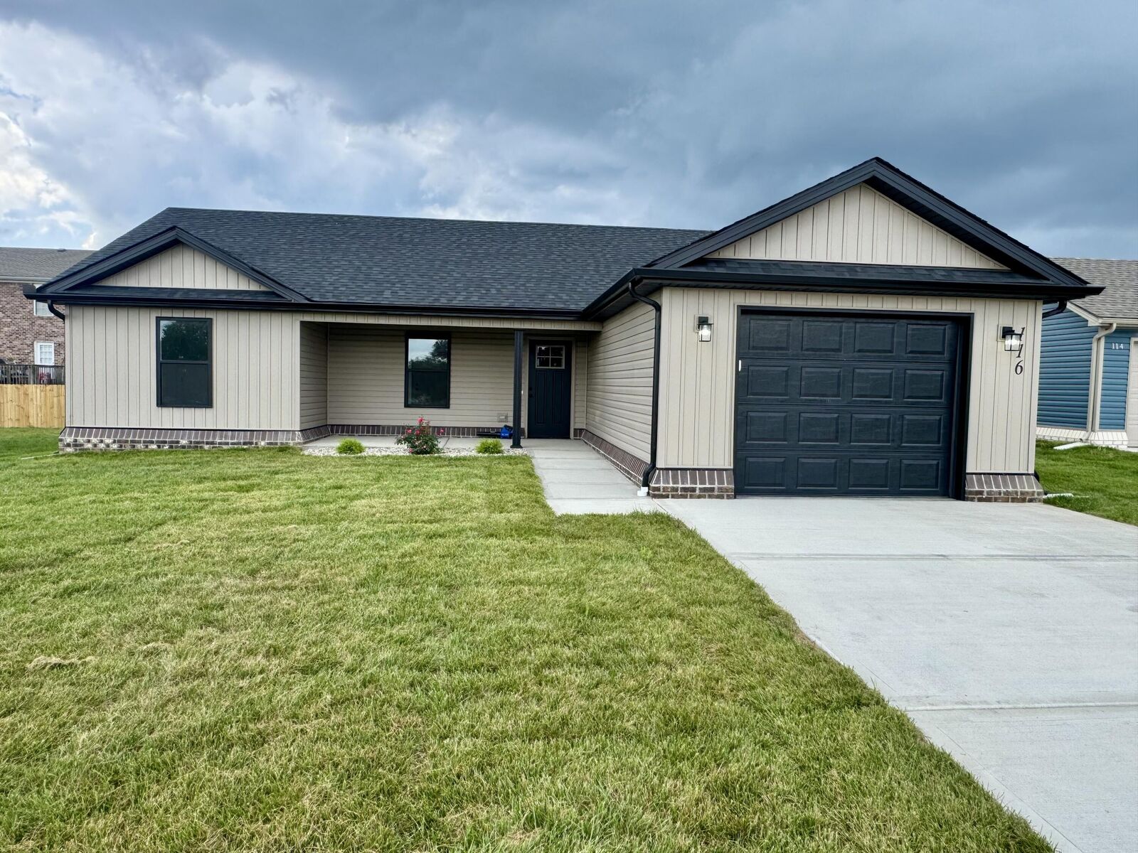 Property Photo: 116 Bow Bridge Drive KY 40403