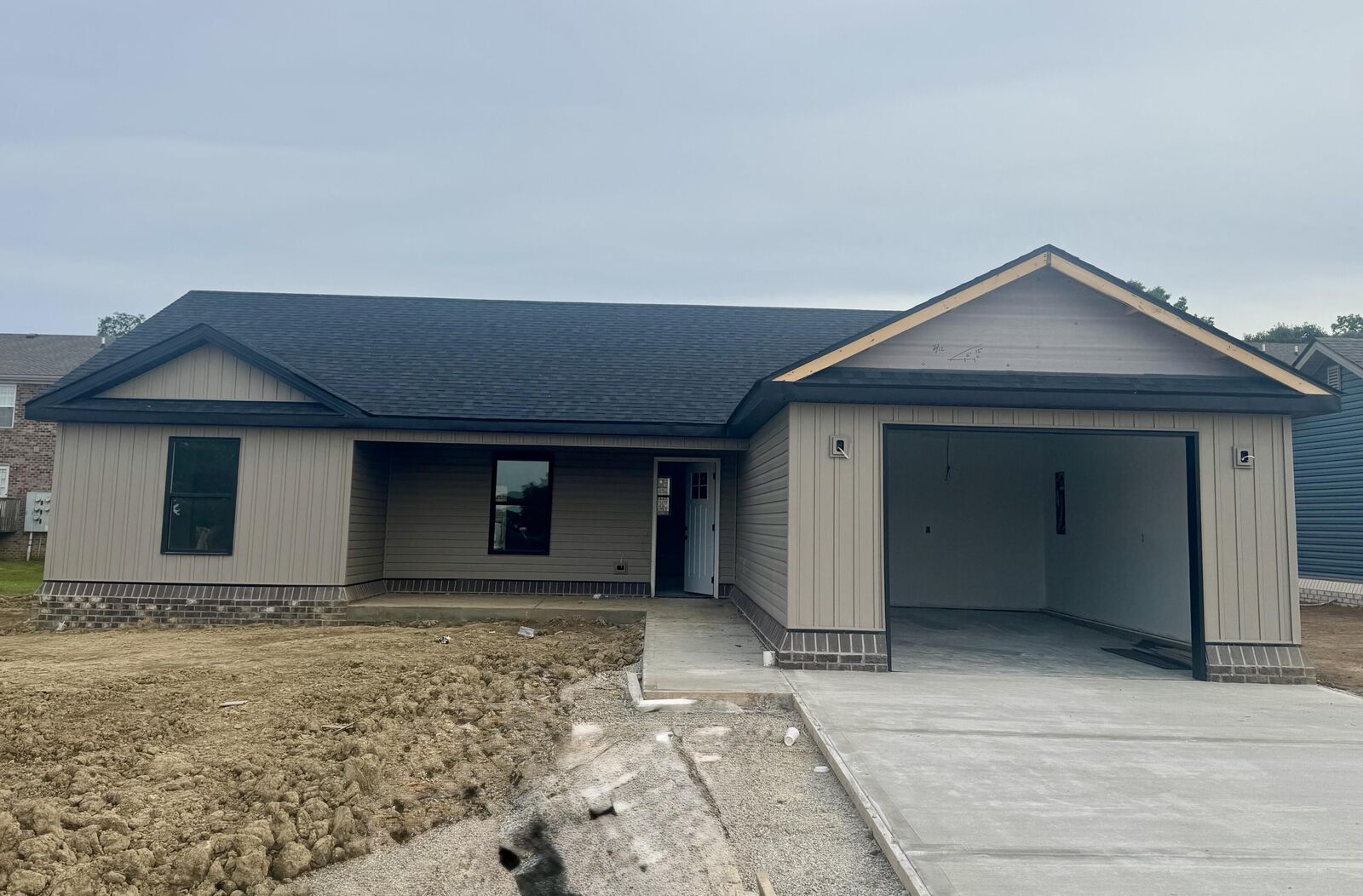 Property Photo:  116 Bow Bridge Drive  KY 40403 