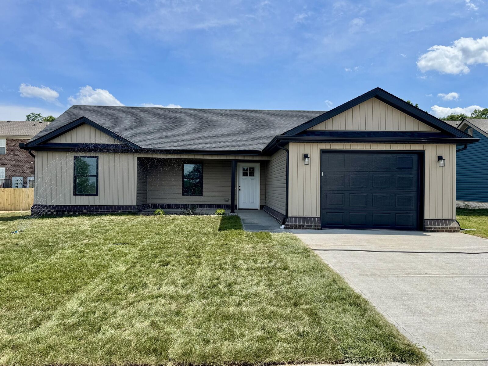 Property Photo: 116 Bow Bridge Drive KY 40403