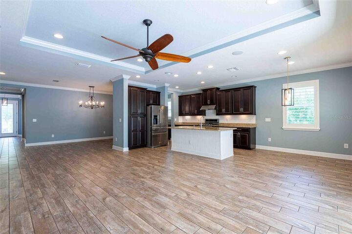 Property Photo:  5111 Coastal Scene Drive  FL 33572 
