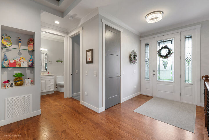 Property Photo:  