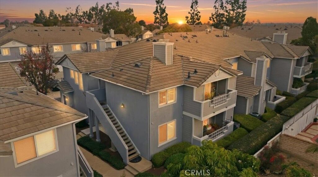 Property Photo:  6657 Canterbury 203  CA 91709 