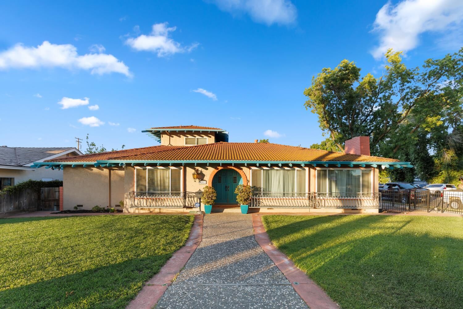 Property Photo:  201 N 7th Street  CA 95363 