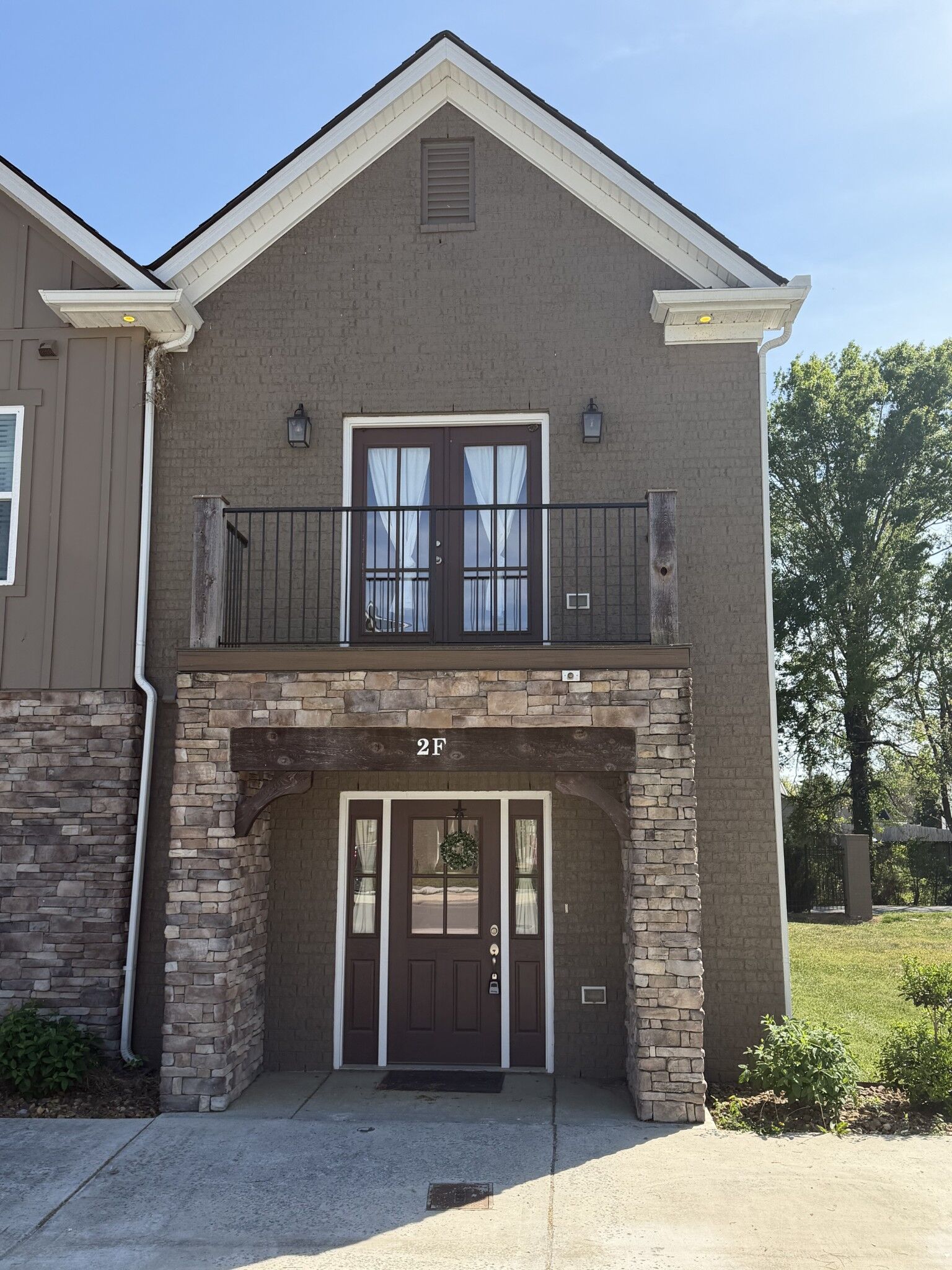 Property Photo:  967 Horse Mountain Rd  TN 37160 