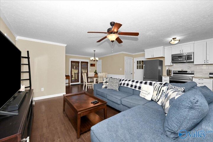 Property Photo:  16516 Hampton Lane  AL 35611 