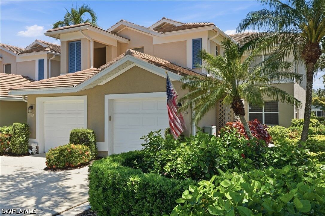 Property Photo:  800 Carrick Bend Circle 103  FL 34110 