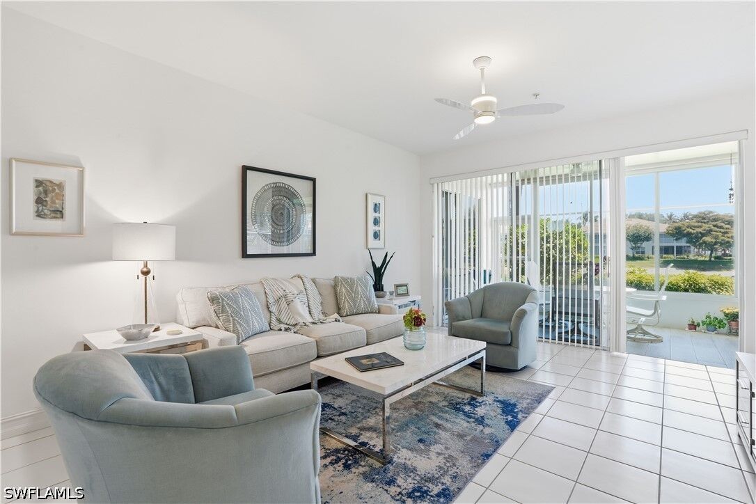 Property Photo: 800 Carrick Bend Circle 103 FL 34110