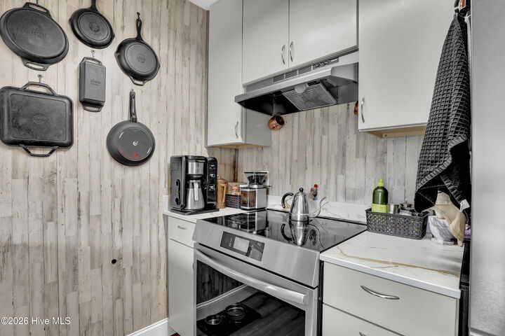 Property Photo:  9003-9005 E 9th Street  NC 28445 