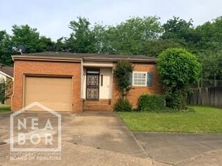 Property Photo: 2119 Club Cove AR 72401
