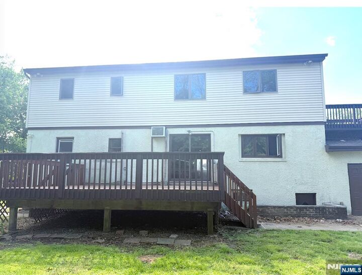 Property Photo:  1 Short Street  NJ 07628 