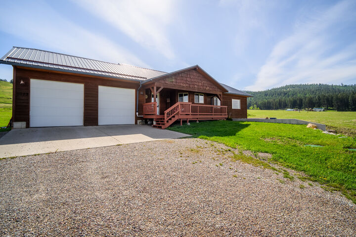 Property Photo: 1073 Smith Lake Road MT 59901