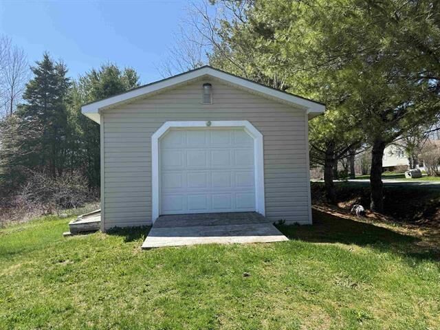 Property Photo:  9A Chalet Crescent  NS B0N 1L0 