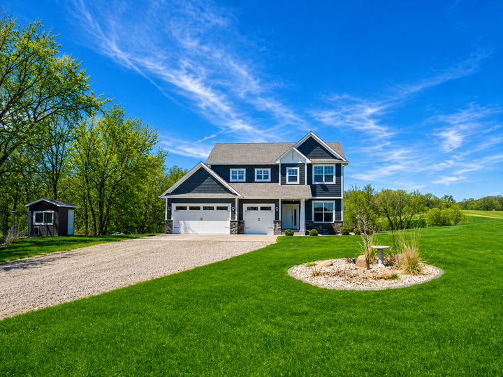 Property Photo: 19200 County Road 40 MN 56011