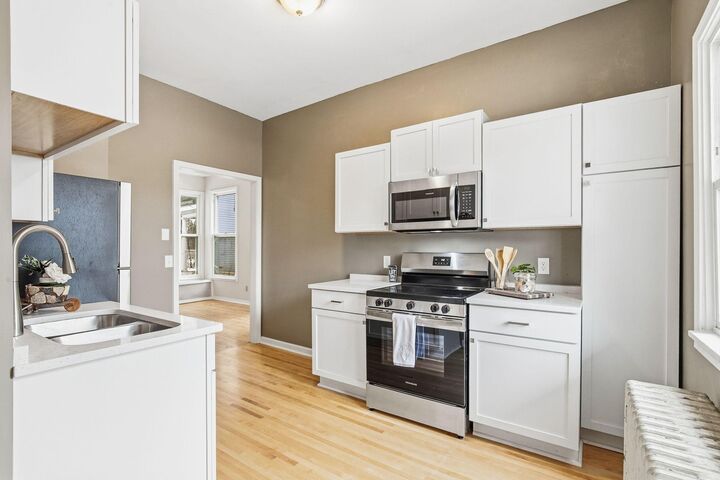 Property Photo:  2416 Harriet Avenue  MN 55405 