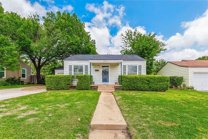 Property Photo:  4941 Gilbert Drive  TX 76116 