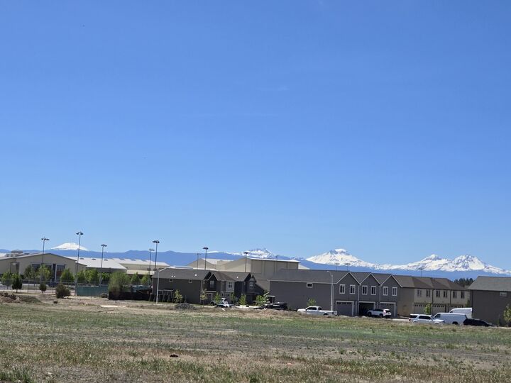 Property Photo:  SW Coyote Avenue 502  OR 97756 