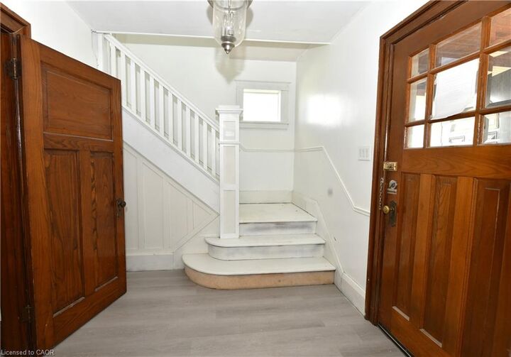 Property Photo:  540 Wellington Avenue S  ON N4W 2J5 