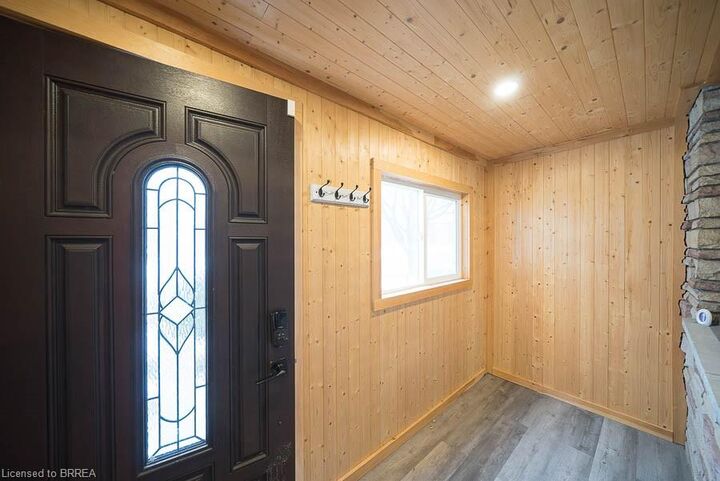 Property Photo:  45 Buckingham Street  ON N3R 3B2 