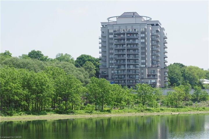 Property Photo:  170 Water Street N 1004  ON N1R 3B6 