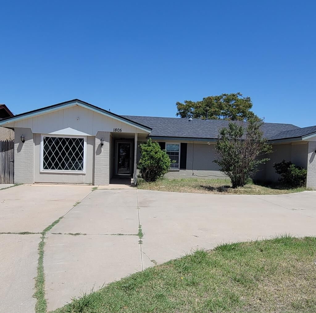 Property Photo:  1805 Magnolia  TX 79705 