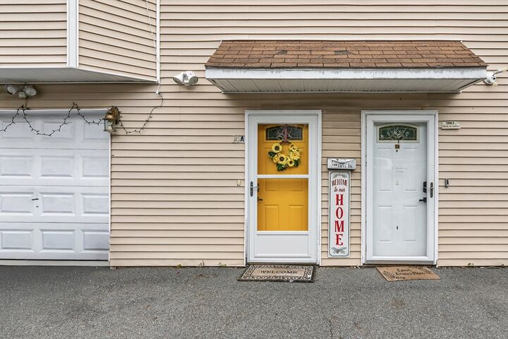 Property Photo:  14 Tyler St 1  MA 01843 