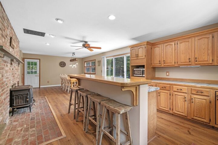 Property Photo:  65 Center St  MA 01834 
