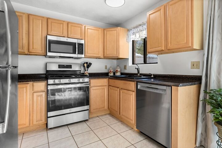 Property Photo: 130 Farrwood Dr 130 MA 01835