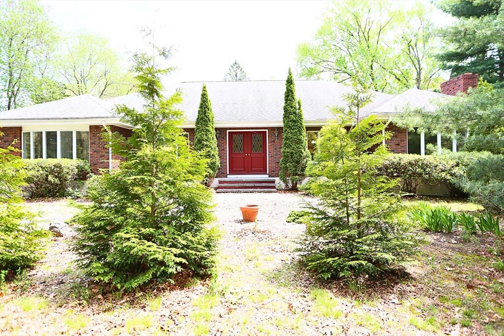 Property Photo: 1 Piper Rd MA 02421