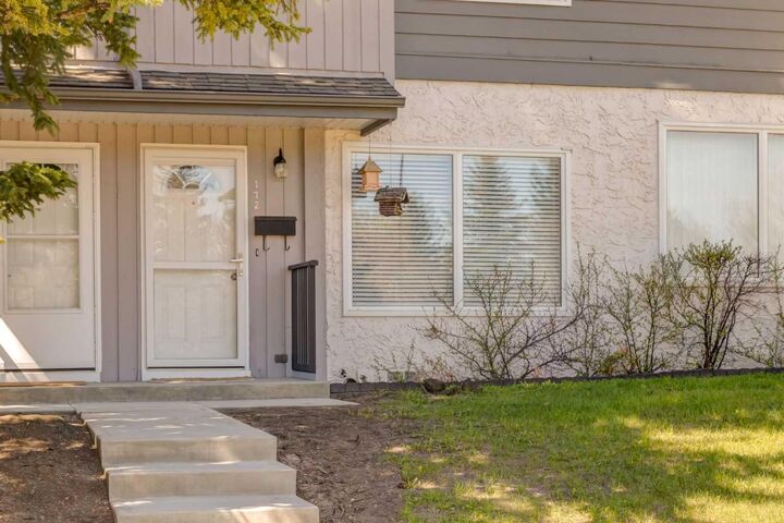 Property Photo:  999 Canyon Meadows Drive SW 172  AB T2W 2S6 
