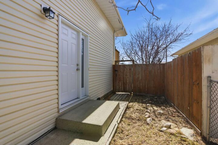 Property Photo: 6333 24 Avenue NE AB T1Y 2C5