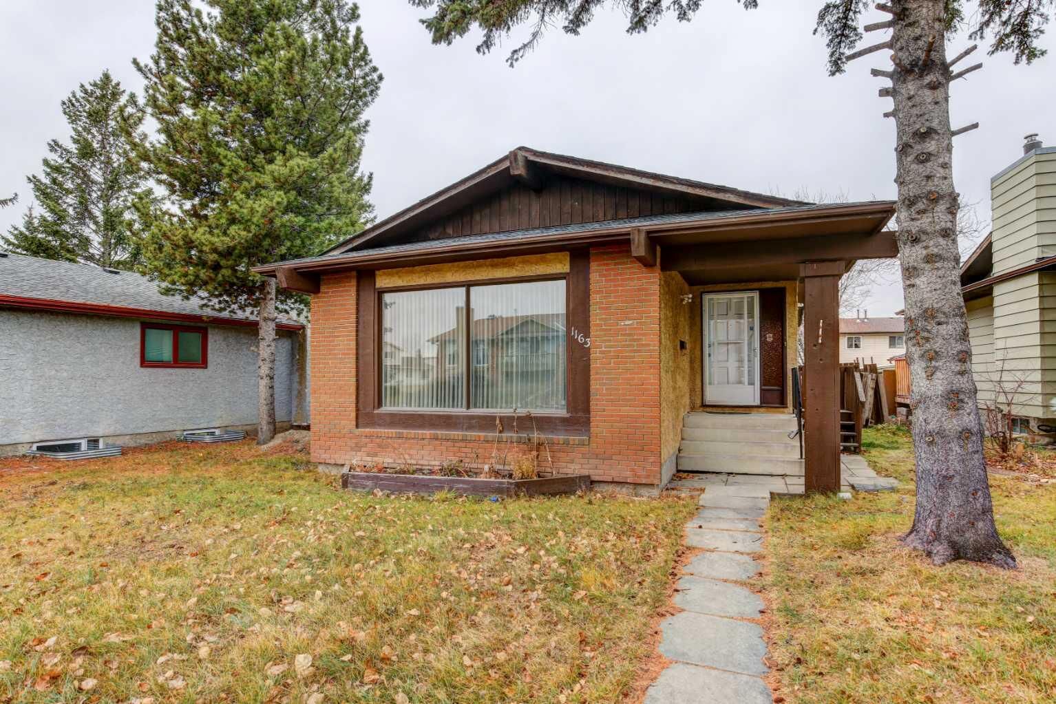 Property Photo:  1163 Falworth Road NE  AB T3J 1C8 