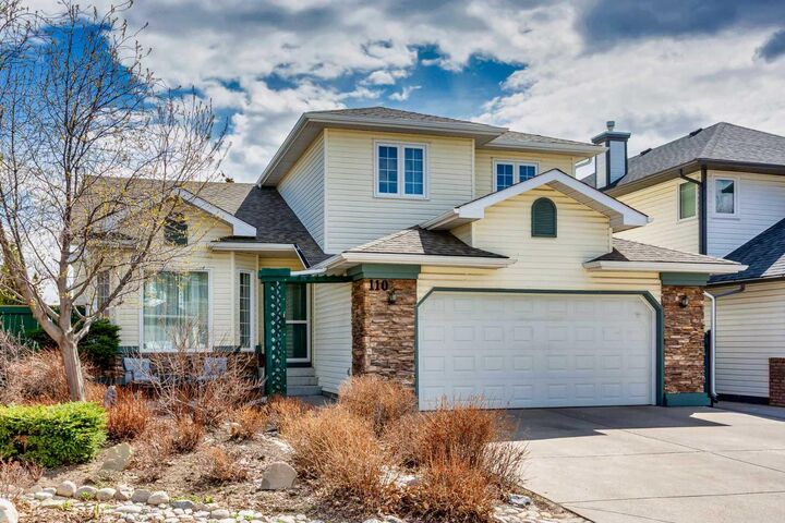 Property Photo:  110 Arbour Ridge Heights NW  AB T3G 3Z1 