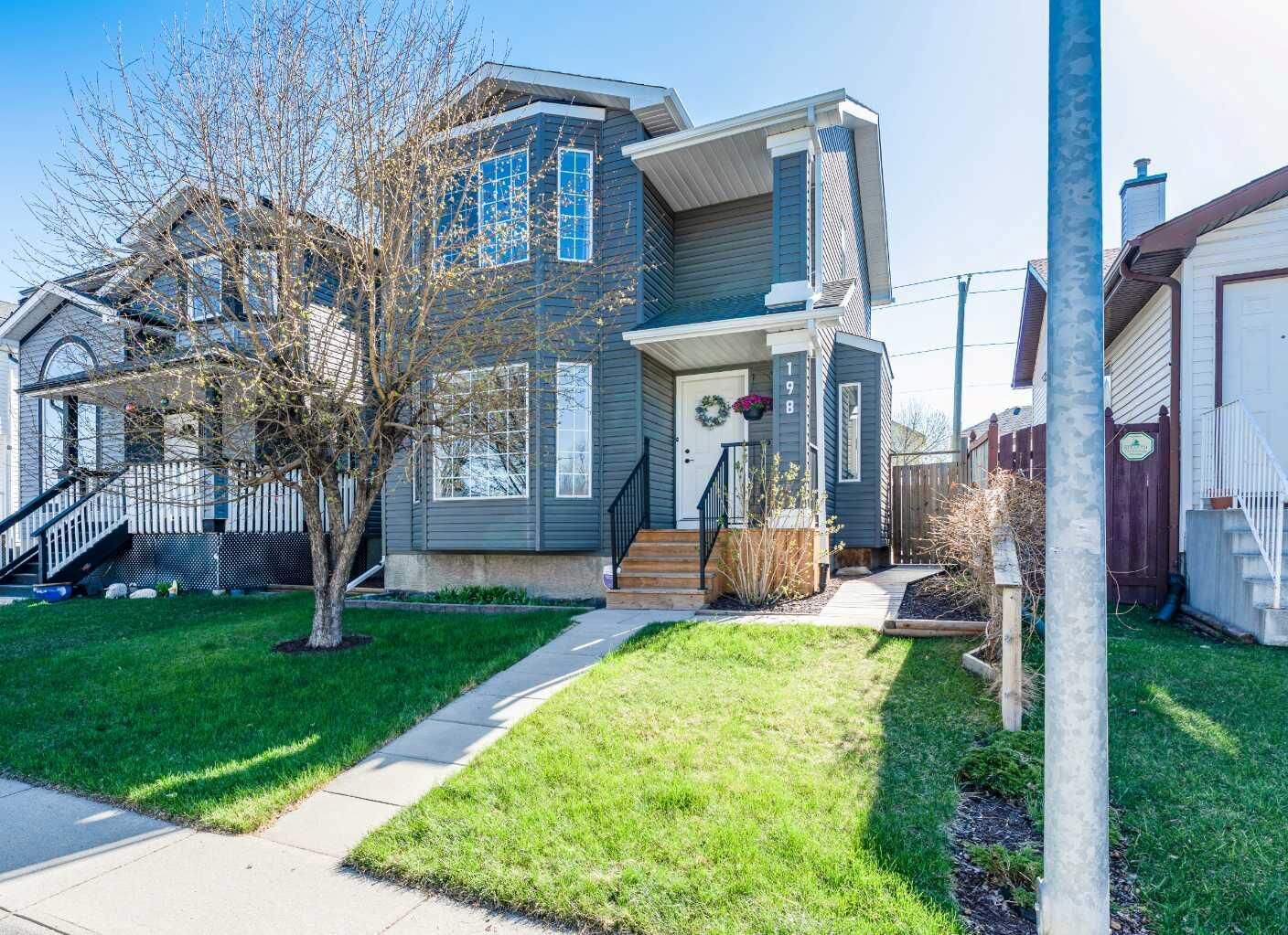 Property Photo:  198 Somerside Park SW  AB T2Y 3G3 