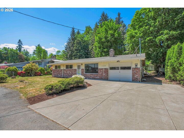 Property Photo:  17055 SE Webster Rd  OR 97027 