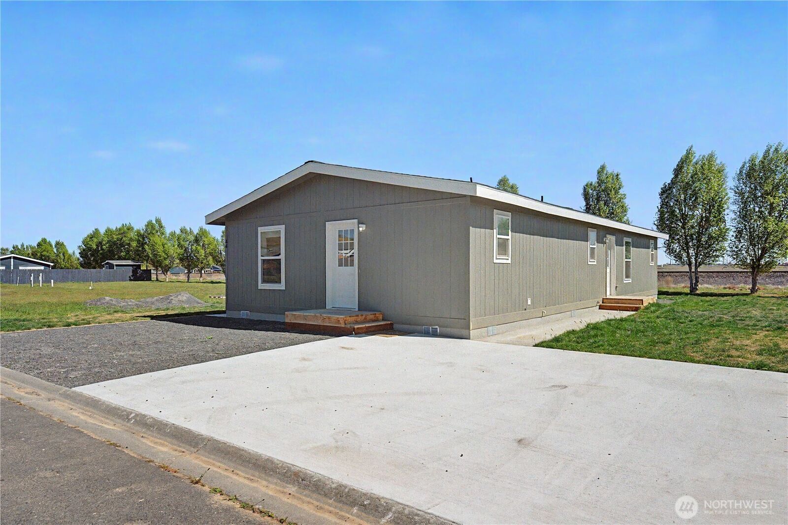 Property Photo: 2480 Basin Street SE 44 WA 98823
